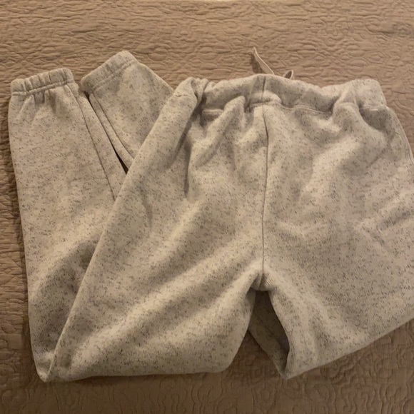 Sweatpants - Picture 3 of 3